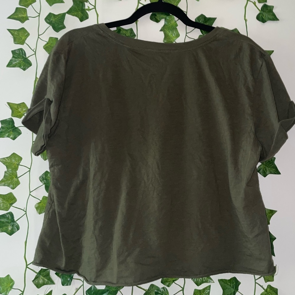 Basic green crop top - Picture 2 of 3